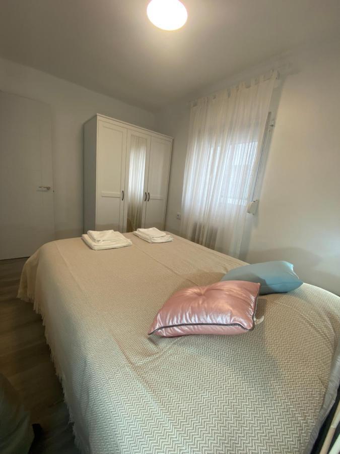 塞维利亚Piso Junto Al Hospital Macarena公寓 外观 照片